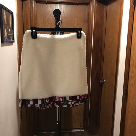 Clothes - Picture 3 of 8